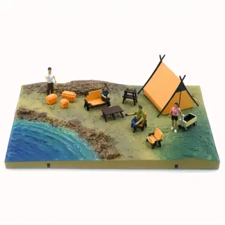 BM Creations – Diorama City – Kamp Alanı Turuncu Çadırlı – 1/64