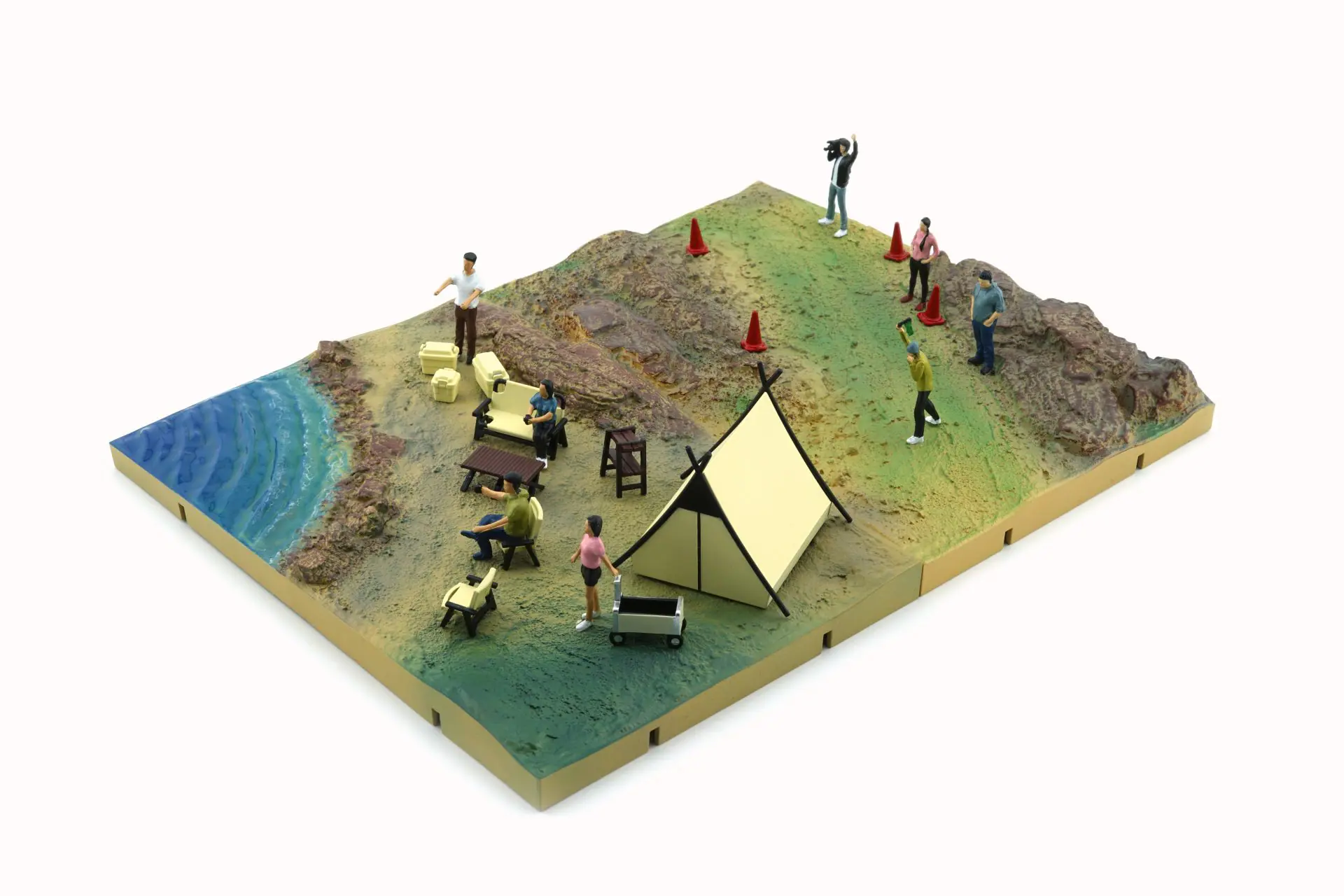 BM Creations - Diorama City - Kamp Alanı Yeşil Çadırlı - 1/64 - Görsel 7