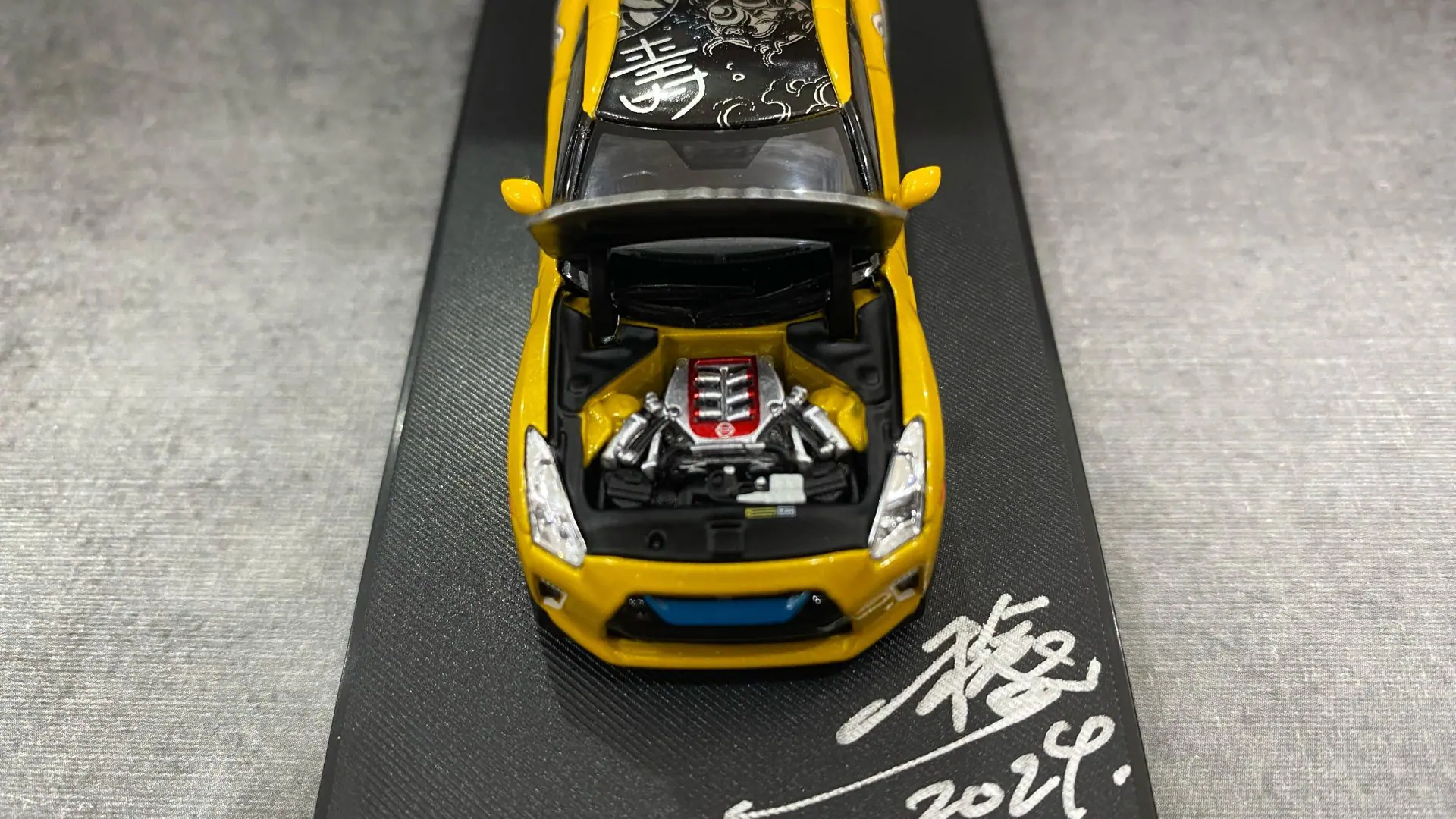 IDD x IDE 2024 – Nissan Skyline GT-R (R35) – Toshikazu Nozaka Special Edition (Nami-Ryuju) – XO (XTRAORDINARY) 800 adet limitli - Görsel 10