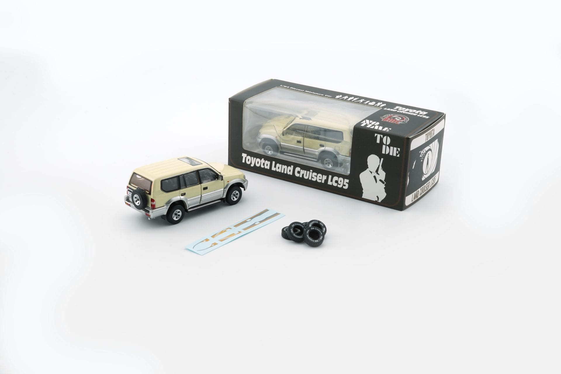 BM Creations - Toyota Land Cruiser LC95 - Ivory Bond - 1/64 - 64B0356 - Görsel 14
