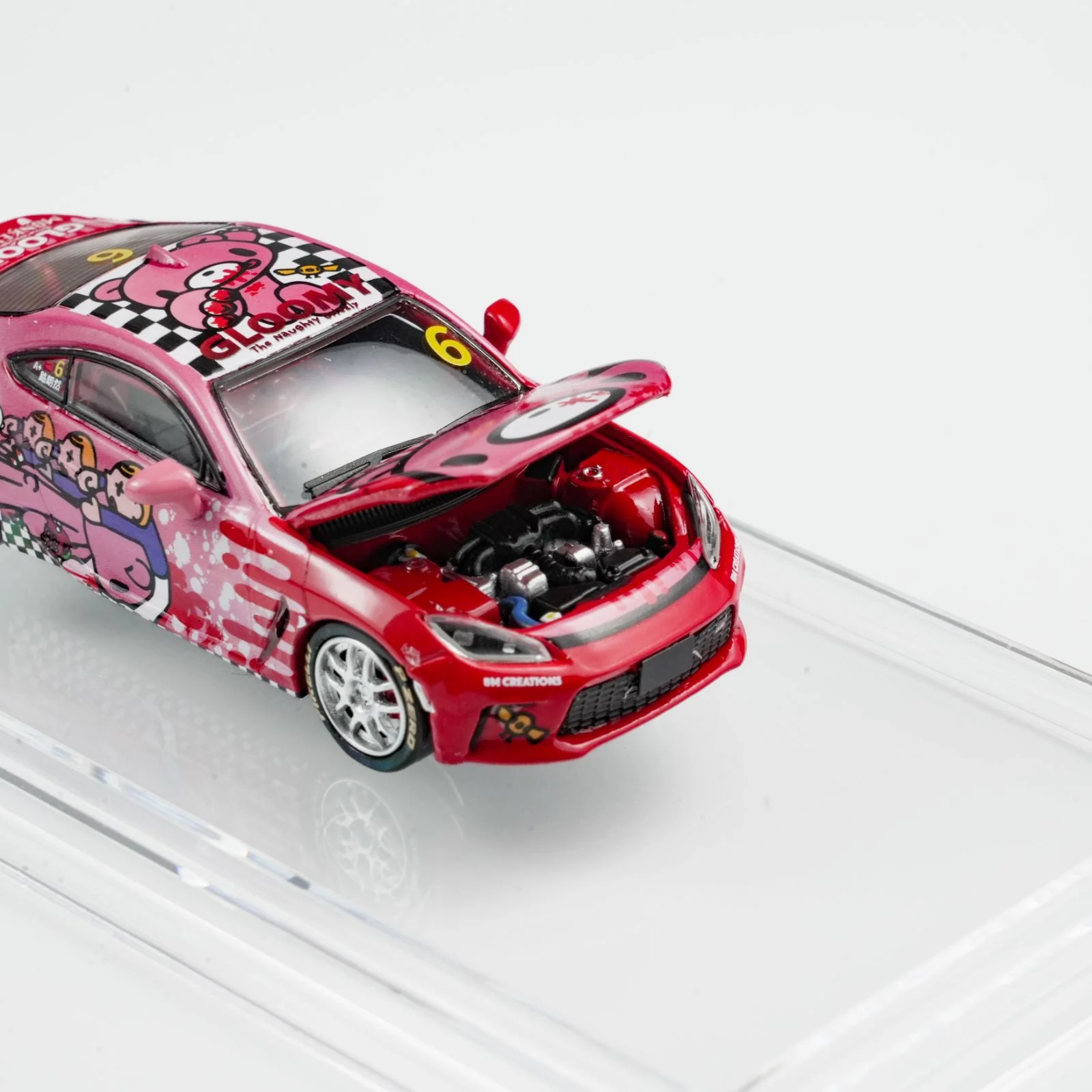 BM Creations - Toyota GR86 X GLOOMY BEAR MACAU GP 2025 Roadsport Challenge - RED - 1/64 - Görsel 2