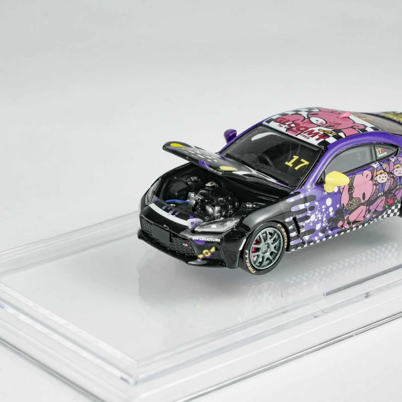 BM Creations - Toyota GR86 X GLOOMY BEAR MACAU GP 2025 Roadsport Challenge - BLK - 1/64 - Görsel 3